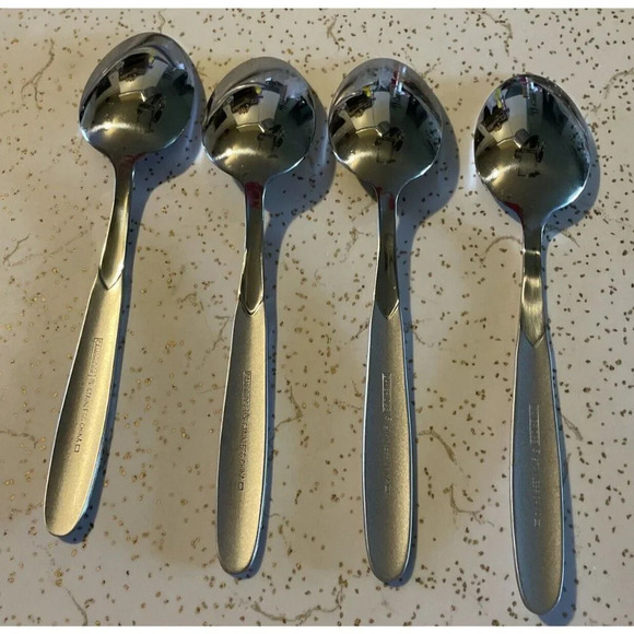 Cambridge Crescent Stainless 4 Teaspoons Frosted Satin Flatware NEW - Picture 2 of 3